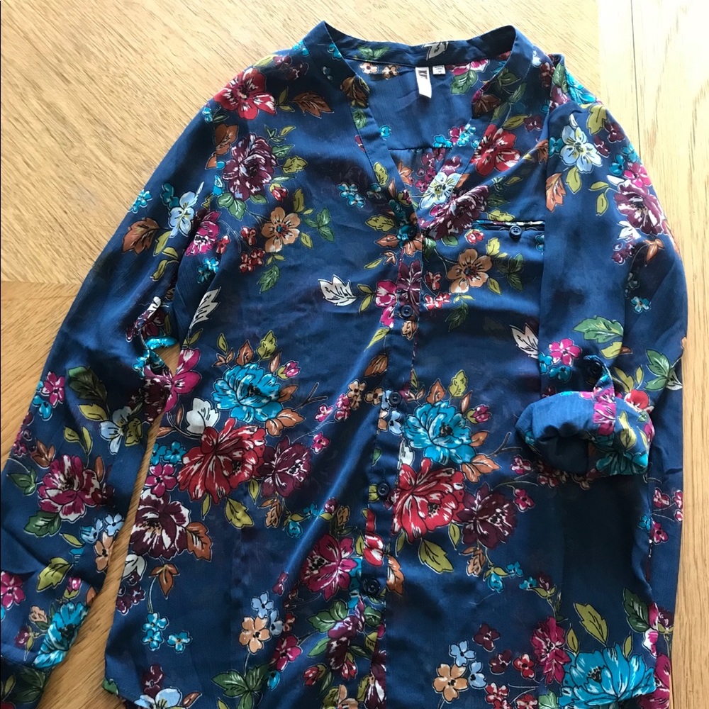 Kut from the Kloth floral blouse Medium